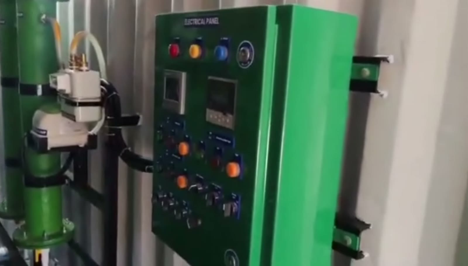 Electrical control panel of the container plant